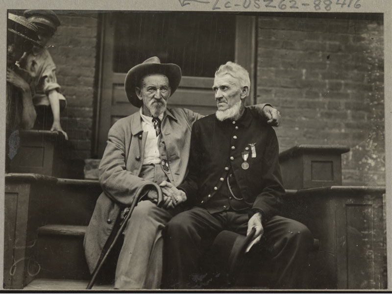 Union and Confederate soldiers at the 50th anniversary reunion of the Battle of Gettysburg in 1913. Photo credit: U.S. Army Center of Military History, http://www.history.army.mil/news/2013/131119a_gettysburg.html